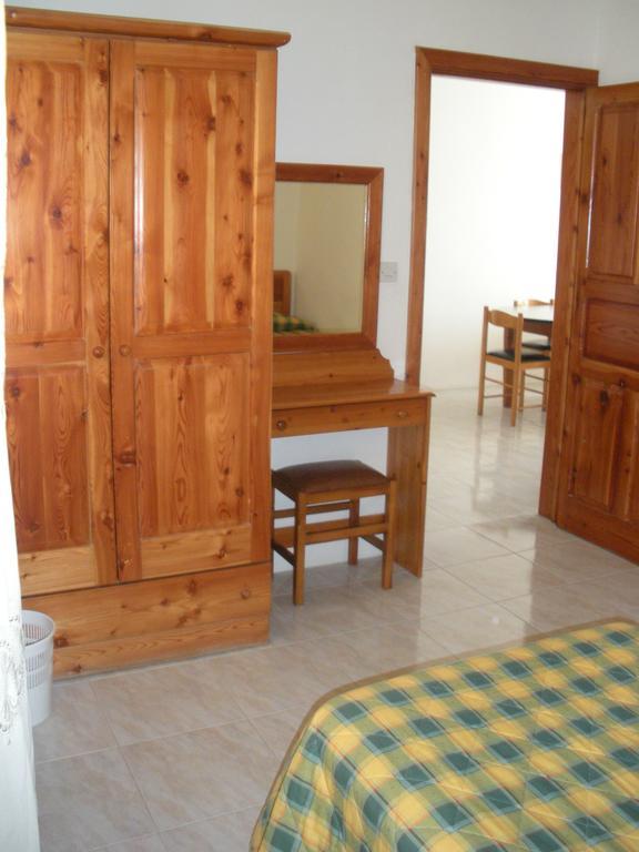 Horizon Apartments Gozo Marsalforn Bilik gambar